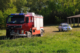 Renault w wodzie