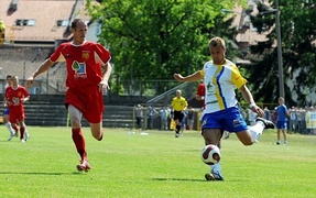 Tylko remis Olimpii z Sokołem, walka o awans trwa