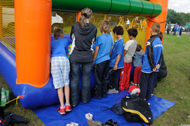 Uczcili awans gradem goli (piłka nożna)