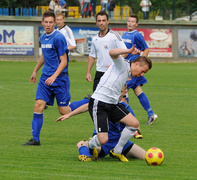 Uczcili awans gradem goli (piłka nożna)