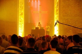 Dyskoteka w Galerii EL, czyli o tym, jak przyjechali filmowcy