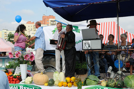 Impreza na targowisku