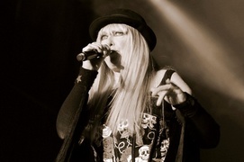 Kowalska, Rodowicz i RMF FM