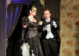 Operetka na plus