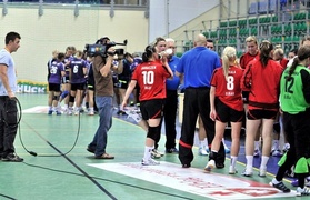 Start przegrał z Piotrcovią (piłka ręczna)
