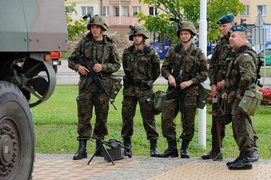 Świętowanie z żołnierzami