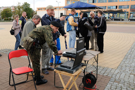 Świętowanie z żołnierzami