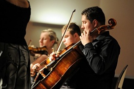 Anielsko wymuskane dźwięki