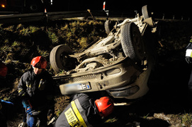 Zderzenie i dachowanie na S22