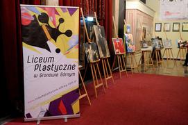 Szaleństwo do potęgi