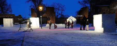 Śniegowe rzeźby w Galerii El
