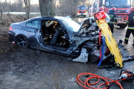 Czołowe zderzenie. Cztery osoby ranne