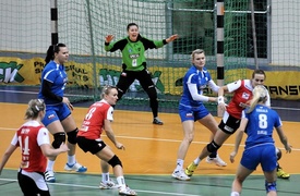 Na początek porażka (piłka ręczna)