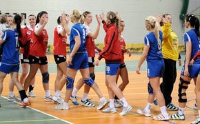 Na początek porażka (piłka ręczna)