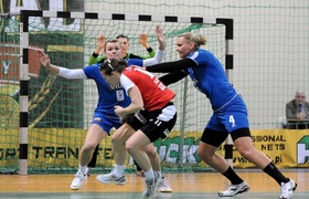 Na początek porażka (piłka ręczna)