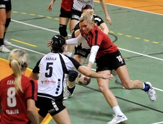 Trudna przeprawa (piłka ręczna)