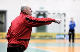 Trudna przeprawa (piłka ręczna)