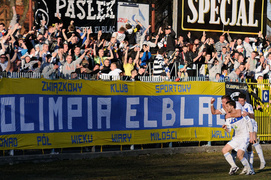 Olimpia poległa z Arką 1:4 (piłka nożna)