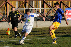 Olimpia poległa z Arką 1:4 (piłka nożna)