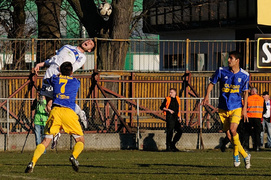 Olimpia poległa z Arką 1:4 (piłka nożna)
