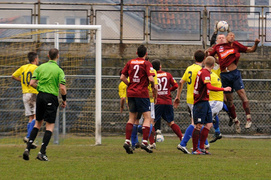 Meganiespodzianka. Olimpia wygrała z liderem (piłka nożna) Meganiespodzianka. Olimpia wygrała z liderem (piłka nożna)