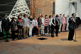 Poszukiwanie głębi w prostocie