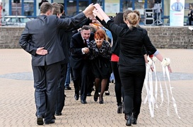 Polonez na sto par Polonez na sto par