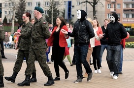 Polonez na sto par Polonez na sto par