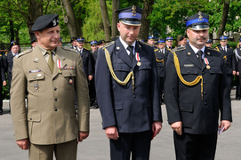 Strażacy - formacja uniwersalna