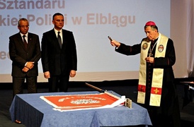 Elbląska komenda ma nowy sztandar