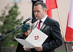 O godzinie „W” znów zawyły syreny