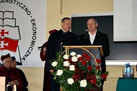 Vivat Academia!
