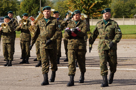 Batalion zlikwidowany, żołnierze na walizkach