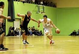 Koszykarze Truso wygrali pierwszy mecz