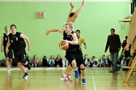 Dramatyczna końcówka i minimalna porażka Truso