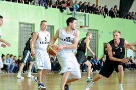 Dramatyczna końcówka i minimalna porażka Truso