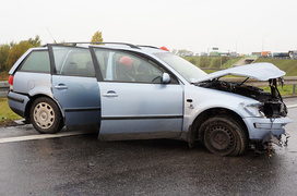 Węzeł Wschód: wypadek - dwie osoby ranne