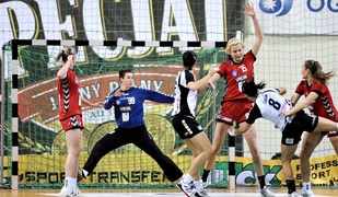 Przełamanie Startu (piłka ręczna)