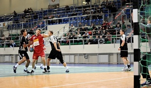 Wybrzeże lepsze od Wójcika (piłka ręczna)