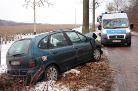 Uwaga, ślisko! Wypadek koło Łęcza