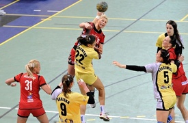 Oddala sie szansa gry w fazie play-off (piłka ręczna)