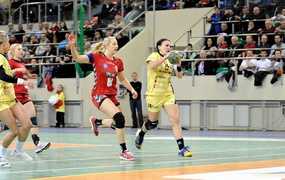 Oddala sie szansa gry w fazie play-off (piłka ręczna)