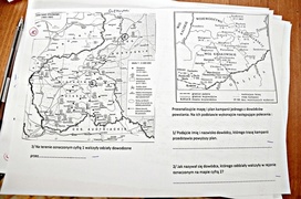 Gra z Powstaniem w tle