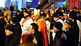Procesja Drogi Krzyżowej przeszła ulicami miasta
