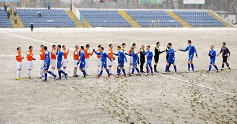 Wisła wygrała bitwę na śniegu (piłka nożna)