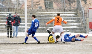 Wisła wygrała bitwę na śniegu (piłka nożna)