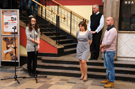 Zwyczajni-niezwyczajni