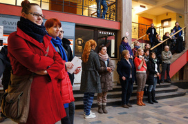 Zwyczajni-niezwyczajni