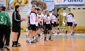 Meblarze pokonali Akademików z Warszawy (piłka ręczna)