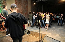 Hard, rock i cafe